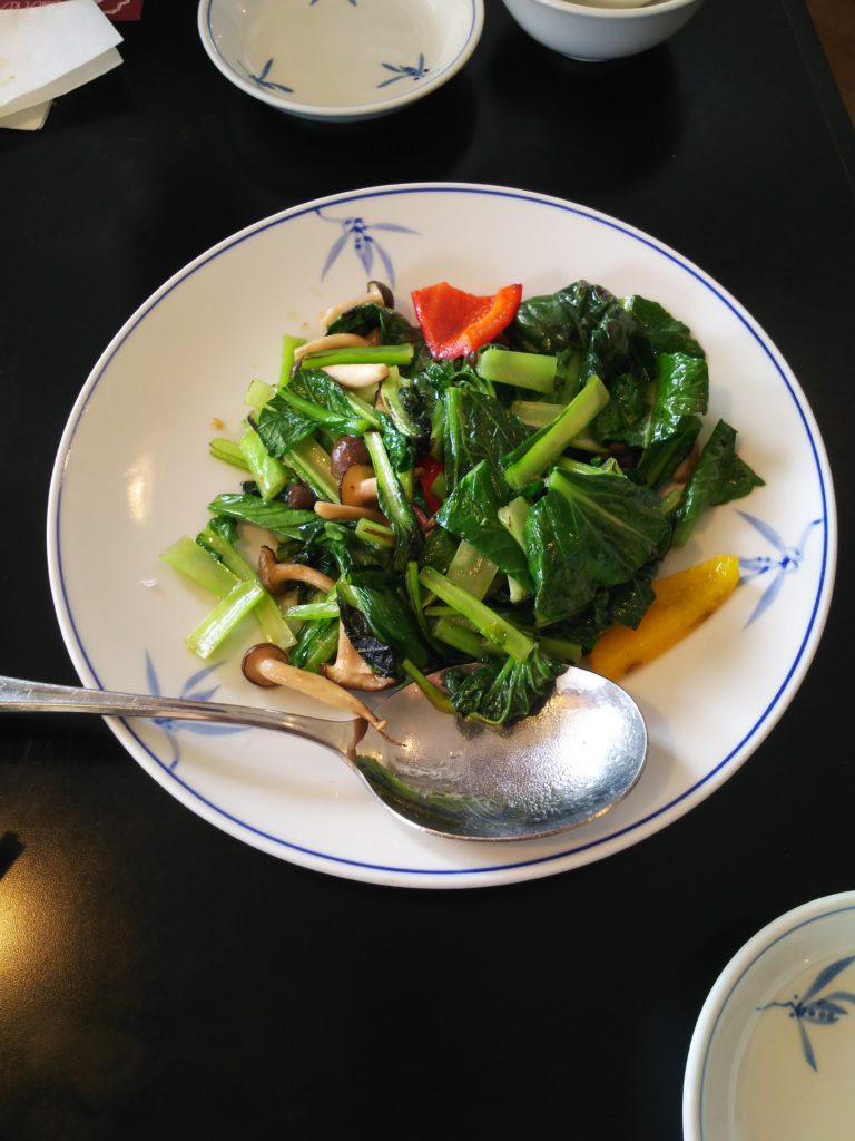 東華菜館の青菜炒め