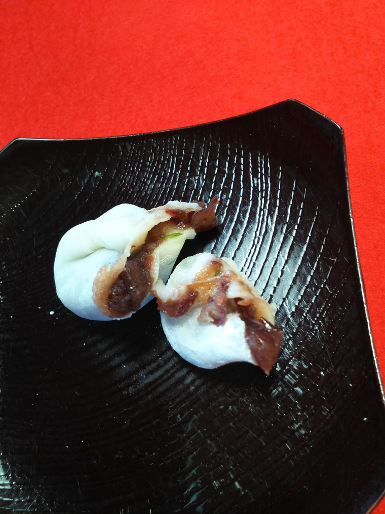 『京都鶴屋 鶴壽庵』の屯所餅の中身