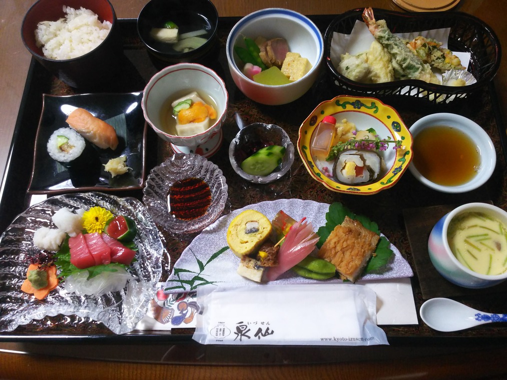 泉仙のミニ会席「うるわし」