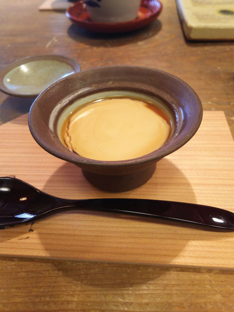 いづうのほうじ茶のプリン
