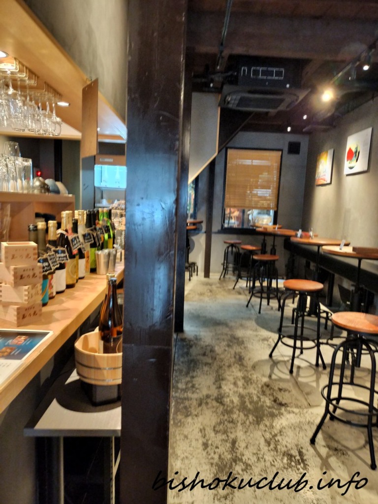 純米酒粕 玉乃光の1F内観
