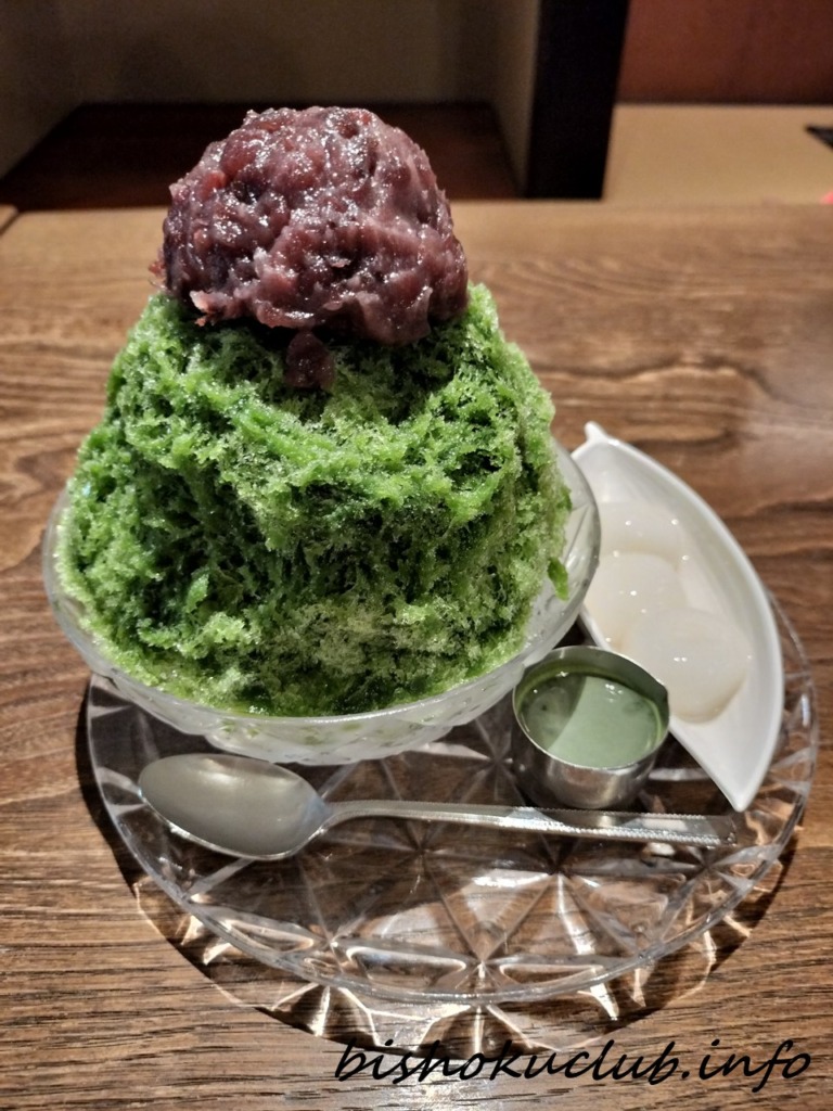御菓子司 中村軒の「宇治金時」
